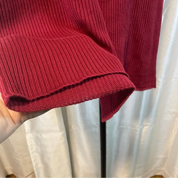 Boutique brand knee length open cardigan, size medium, Burgandy - Picture 6 of 7